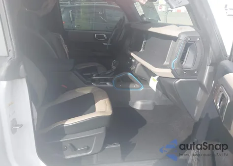 2024 Ford Bronco Wildtrak из США, поврежденный, VIN 1FMEE2BP1RLA30225